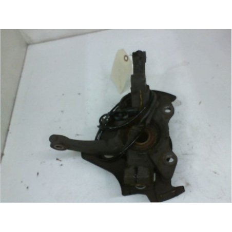 Fusee avg occasion FORD KA II Phase 1 - 1.3 TDCI 75ch