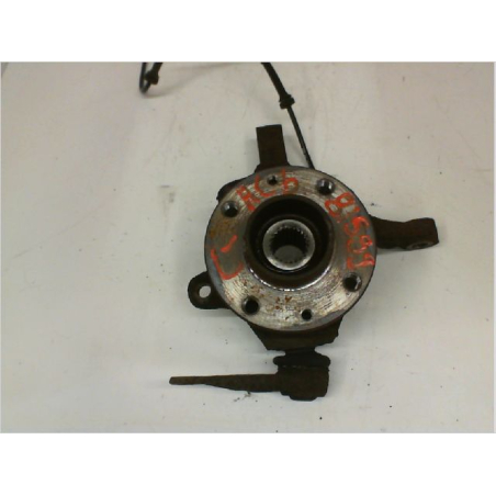 Fusee avg occasion RENAULT CLIO II Phase 2 - 1.5 DCI 80ch