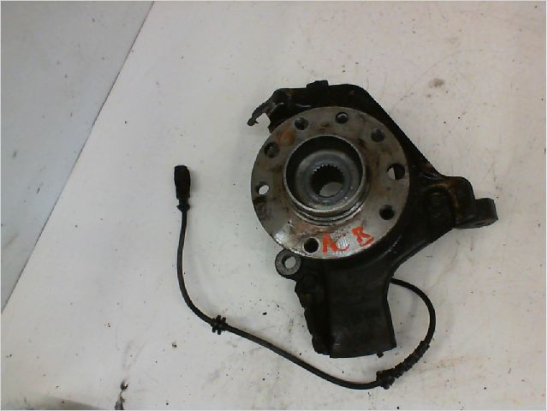 Fusee avg occasion OPEL CORSA IV Phase 2 - 1.4i 120ch