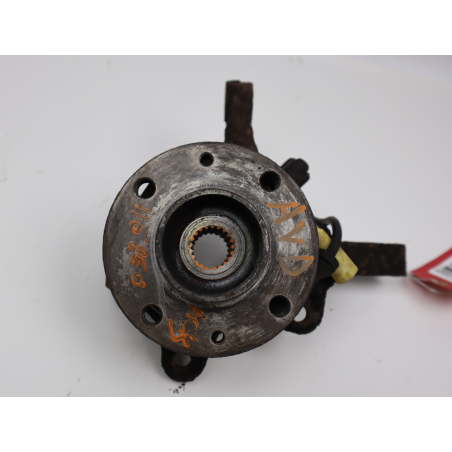 Fusee avd occasion RENAULT CLIO II Phase 2 - 1.2 16v