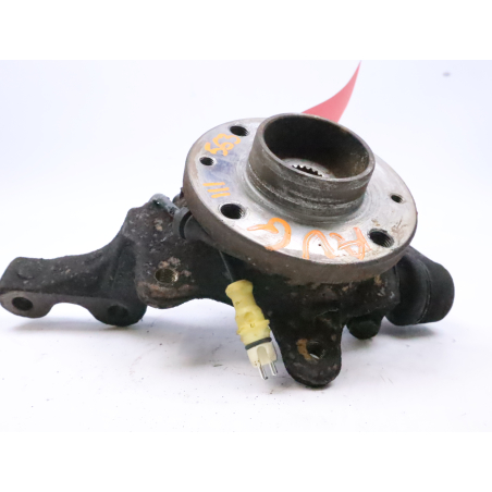 Fusee avg occasion RENAULT CLIO II Phase 2 - 1.2 16v