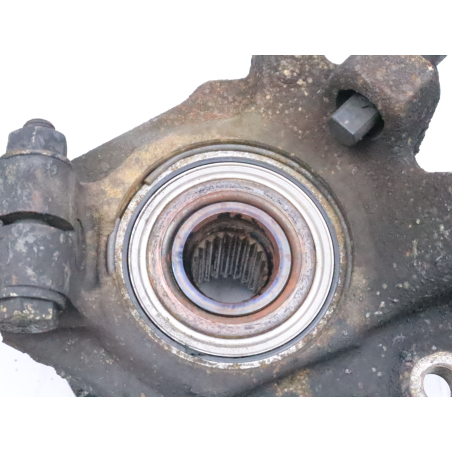 Fusee avg occasion RENAULT CLIO II Phase 2 - 1.2 16v