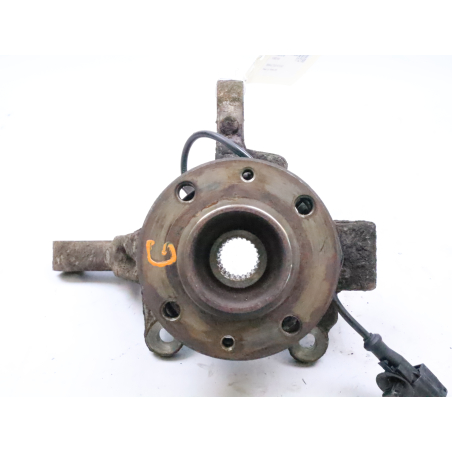 Fusee avg occasion RENAULT CLIO III Phase 2 - 1.5 DCI 70ch