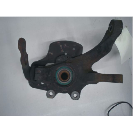 Fusee avg occasion OPEL CORSA II Phase 1 - 1.2i 45ch