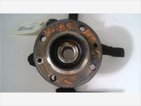 Fusee avg occasion RENAULT CLIO II Phase 1 - 1.2i 60ch