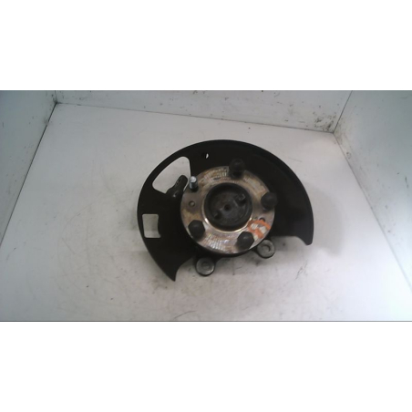 Fusee avg occasion NISSAN VANETTE II Phase 1 - 2.3 D