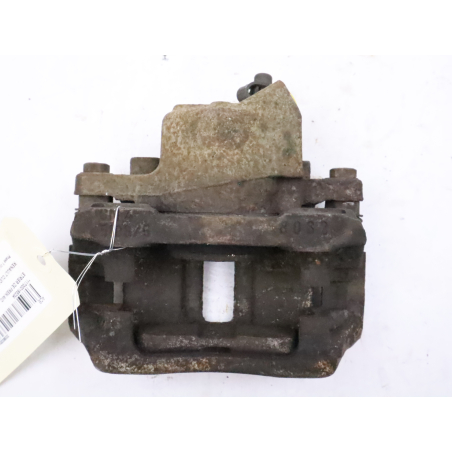 Etrier de frein avant droit occasion RENAULT CLIO II Phase 1 - 1.2