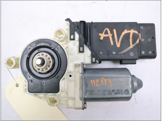 MOTEUR LEVE-VITRE AVD