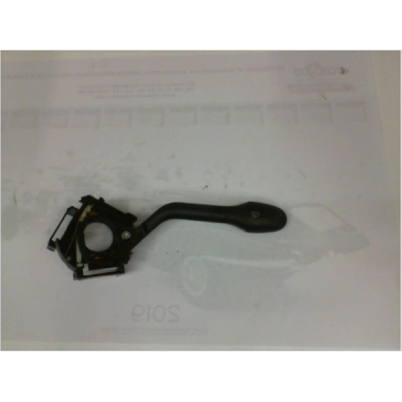 Commande essuie glace occasion VOLKSWAGEN GOLF III Phase 1 - 1.8i 90ch