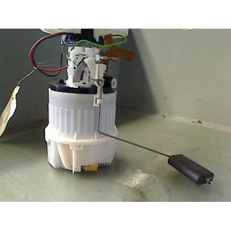 Pompe à carburant immergée occasion MAZDA 3 I Phase 2 - 1.6 MZ-CD 110ch