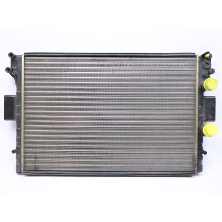 Radiateur occasion IVECO DAILY III Phase 1 - 2.8D 85ch