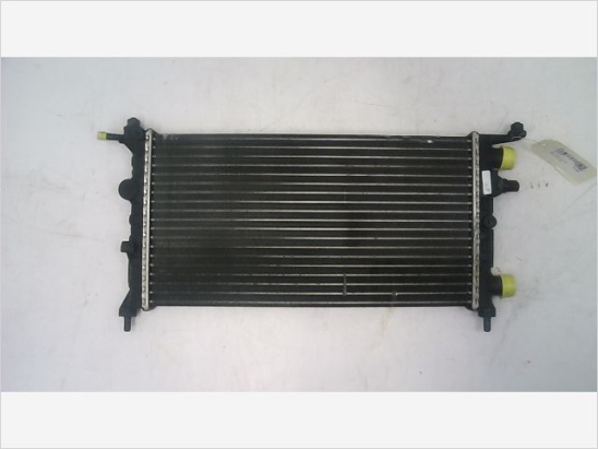 Radiateur occasion OPEL CORSA II Phase 2 - 1.0i 12v 55ch