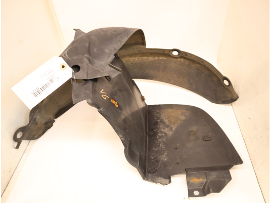 Pare-boue avant gauche occasion RENAULT CLIO I Phase 2 - 1.9 D