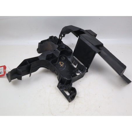 Support d pare-choc av occasion RENAULT SCENIC II Phase 1 - 1.9 DCI 120ch