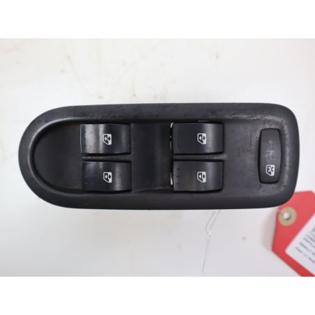 Commande lève-glace porte avant gauche occasion RENAULT SCENIC II Phase 1 - 1.9 DCI 120ch