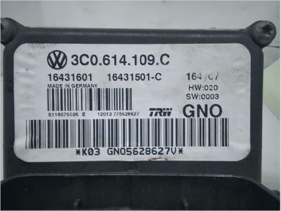 Calculateur abs occasion VOLKSWAGEN PASSAT V Phase 1 - 1.9 TDI 105ch