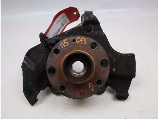 Fusee avg occasion OPEL CORSA IV Phase 1 - 1.4 TWINPORT 90ch