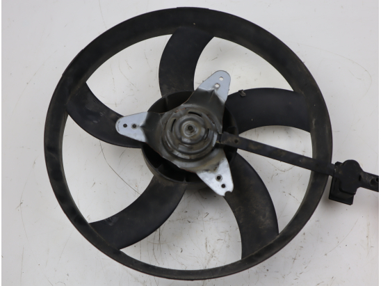 Ventilateur de refroidissement occasion VOLKSWAGEN POLO IV Phase 1 - 1.9 SDI