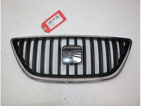 Grille calandre occasion SEAT IBIZA IV Phase 1 - 1.4i 16v