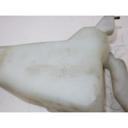 Reservoir lave-glace avant occasion VOLKSWAGEN POLO IV Phase 1 - 1.9 SDI