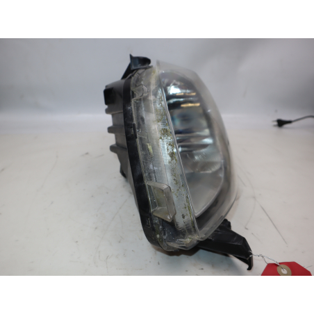 Phare droit occasion TOYOTA YARIS II Phase 1 - 1.4 D-4D