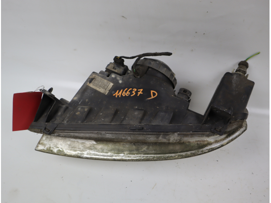 Phare droit occasion PEUGEOT 106 Phase 2 - 1.1i