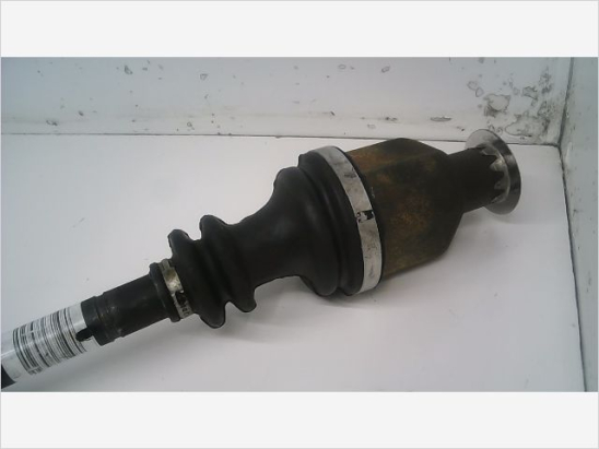 Transmission avant droite occasion RENAULT TWINGO II Phase 2 - 1.2i 16v 75ch