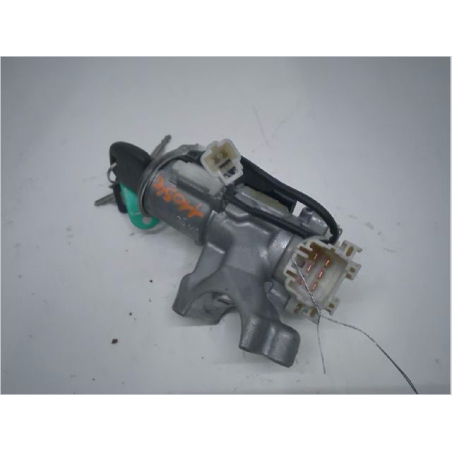 Antivol de direction occasion TOYOTA PREVIA II Phase 1 - 2.0 D-4D VX 116ch