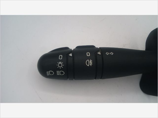 Commande eclairage occasion RENAULT CLIO II Phase 2 - 1.5 DCI 65ch