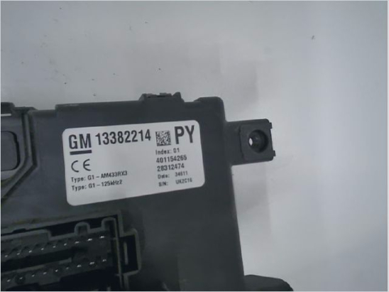 Platine fusible habitacle (BSI) occasion OPEL CORSA IV Phase 2 - 1.2 TWINPORT 85ch