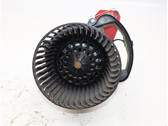 Ventilateur de chauffage occasion RENAULT MEGANE IV Phase 1 - 1.6 DCI 130ch