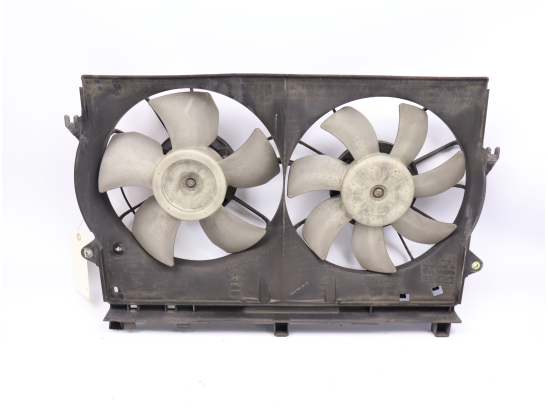 Buse ventilateur occasion TOYOTA AVENSIS II phase 1 - 115 D-4D