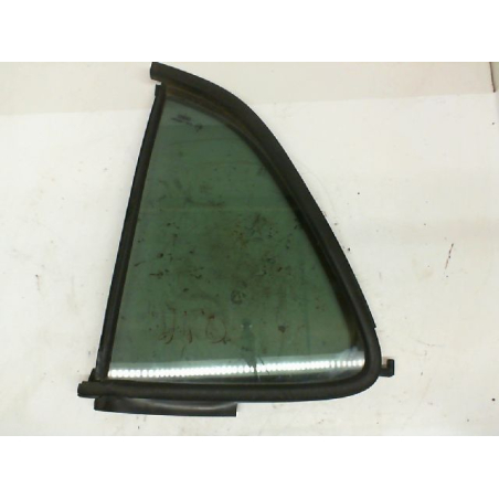 Vitre fixe porte arrière droite occasion OPEL AGILA II Phase 1 - 1.0i 65ch