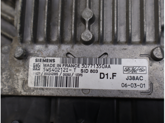 Calculateur moteur occasion VOLVO V50 Phase 2 - 2.0 D 136ch