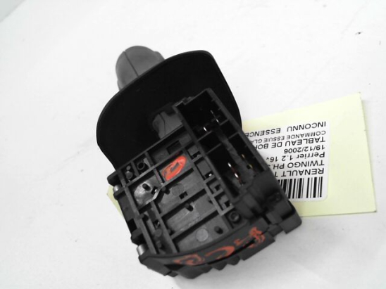 Commande essuie glace occasion RENAULT TWINGO I Phase 3 - 1.2i 16v