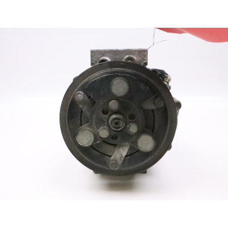 COMPRESSEUR AIR CONDITIONNE