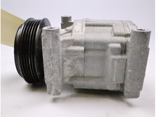 COMPRESSEUR AIR CONDITIONNE