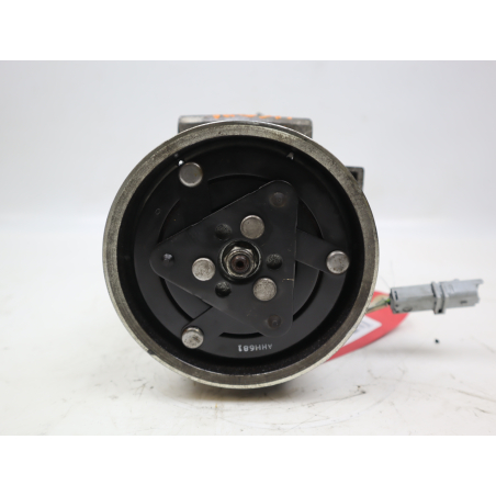 COMPRESSEUR AIR CONDITIONNE