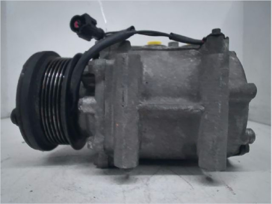 Compresseur air conditionne occasion FORD FIESTA V Phase 2 - 1.3i