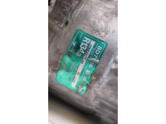 COMPRESSEUR AIR CONDITIONNE