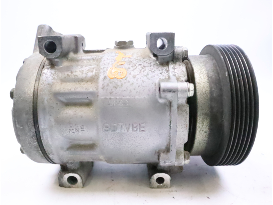 COMPRESSEUR AIR CONDITIONNE