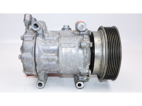 COMPRESSEUR AIR CONDITIONNE