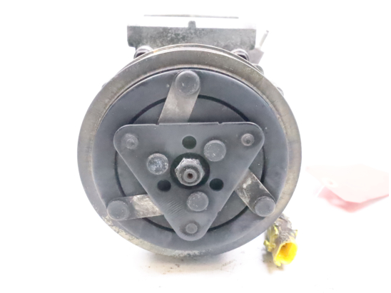 COMPRESSEUR AIR CONDITIONNE