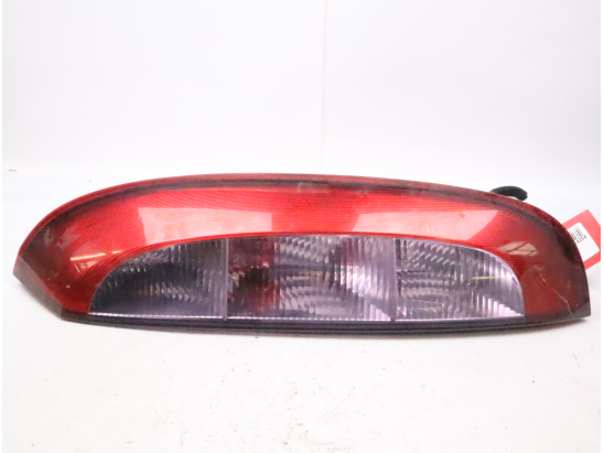 Feu arrière droit occasion OPEL CORSA III Phase 1 - 1.2i 16v