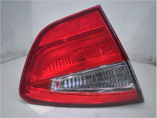 Feu arrière interieur gauche occasion KIA RIO III Phase 1 - 1.2i 85ch