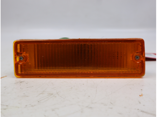 Clignotant droit occasion NISSAN TERRANO II Phase 1 - 2.7 TD 100ch