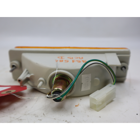 Clignotant droit occasion NISSAN TERRANO II Phase 1 - 2.7 TD 100ch