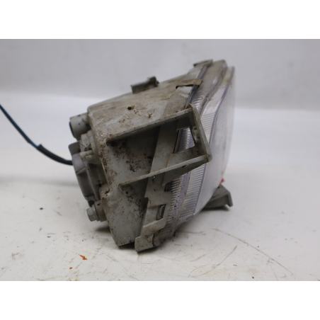 PHARE ANTIBROUILLARD AVD