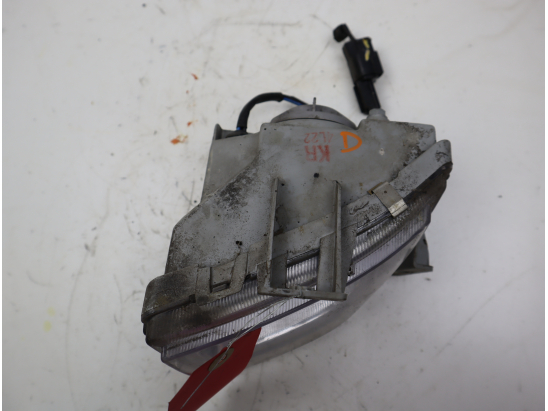 PHARE ANTIBROUILLARD AVD