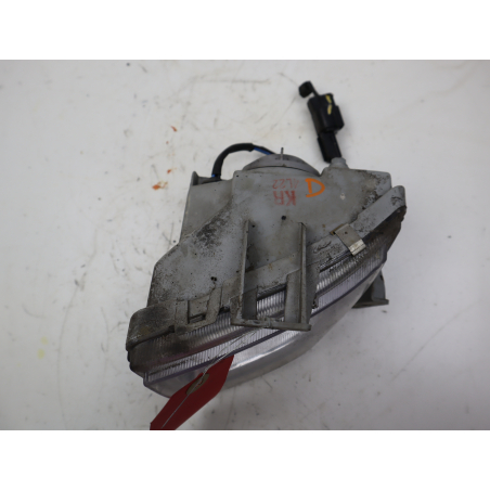 PHARE ANTIBROUILLARD AVD